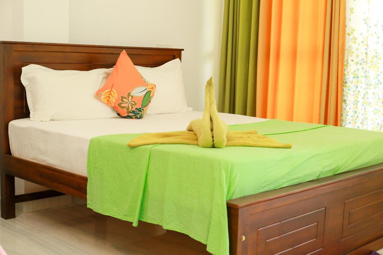 Relax Beach Resort Weligama Ngoại thất bức ảnh