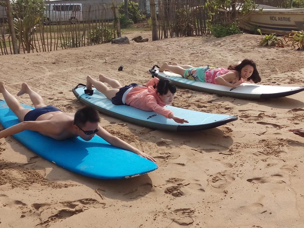 Relax Beach Resort Weligama Ngoại thất bức ảnh